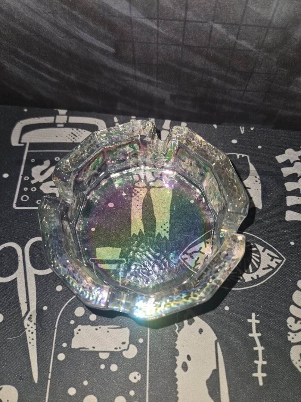 Ashtray - Picture 2 of 3